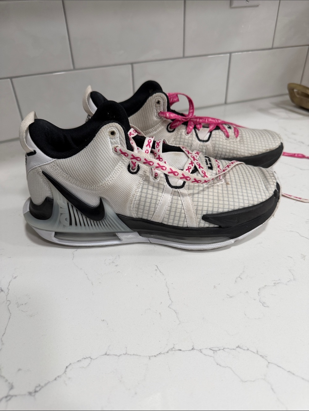 Nike volleyball/court shoes